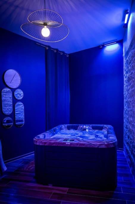 Love Room Spa Privatif Villefranche-sur-Saône Exteriör bild